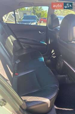 Седан Nissan Primera 2003 в Черновцах