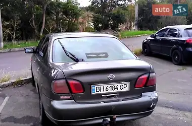 Nissan Primera 2000