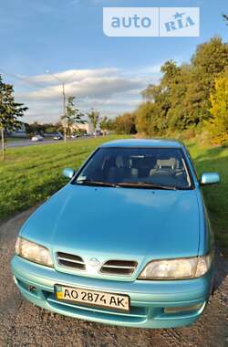 Седан Nissan Primera 1998 в Львові