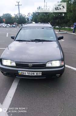 Универсал Nissan Primera 1992 в Одессе