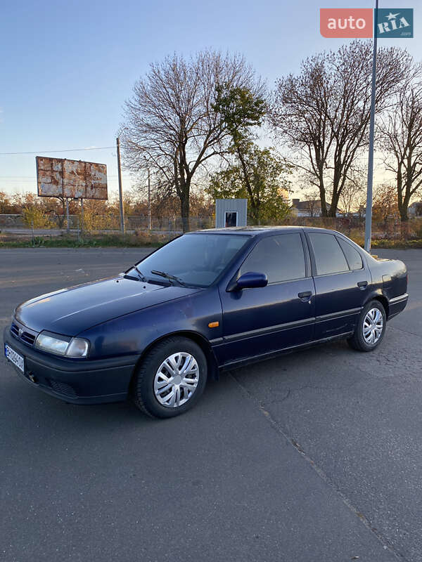 Nissan Primera 1993