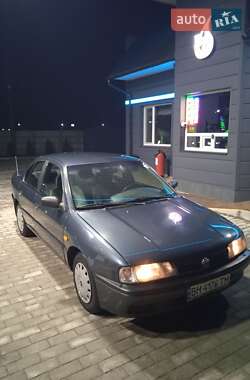 Седан Nissan Primera 1993 в Білгороді-Дністровському