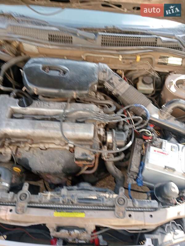 Седан Nissan Primera 1990 в Одесі