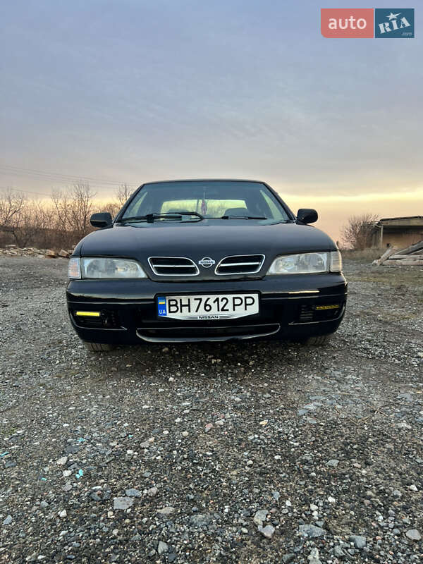 Седан Nissan Primera 1997 в Червонознаменке