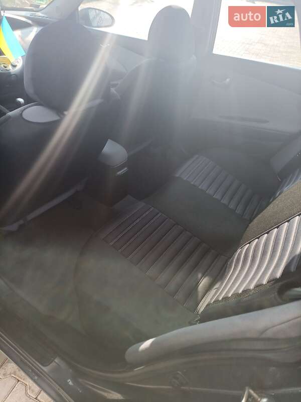 Універсал Nissan Primera 2003 в Чорткові