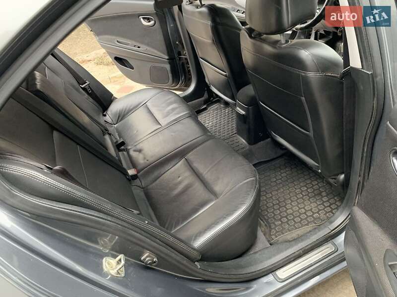 Седан Nissan Primera 2002 в Змиеве фото 8 Седан Nissan Primera 2002 в Змиеве