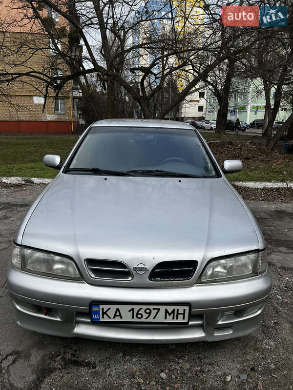 Седан Nissan Primera 1998 в Києві