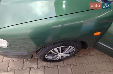 Седан Nissan Primera 1996 в Хмельницком