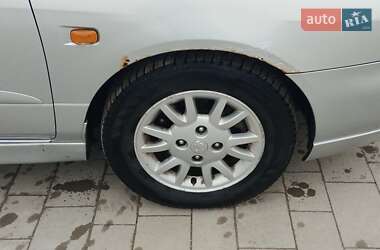 Седан Nissan Primera 1999 в 