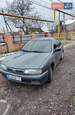 Седан Nissan Primera 1990 в Одесі