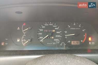 Седан Nissan Primera 1990 в Одесі