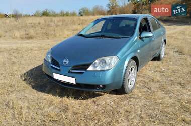 Седан Nissan Primera 2002 в Измаиле