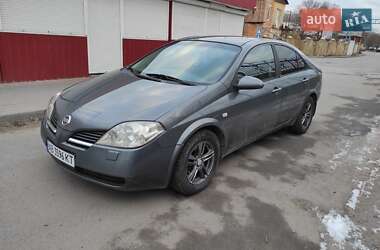 Седан Nissan Primera 2003 в Могилев-Подольске