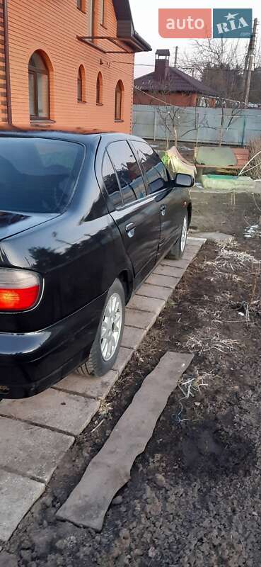 Седан Nissan Primera 2001 в Вінниці