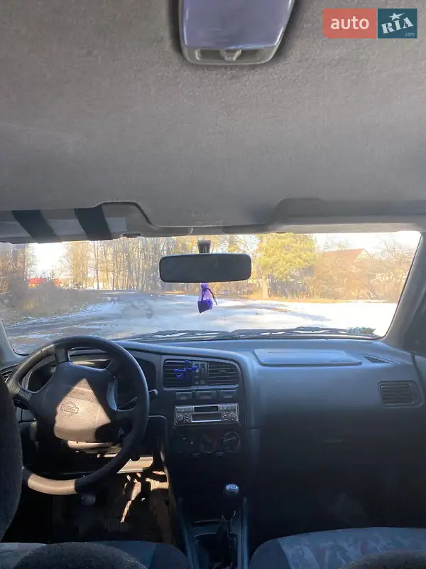Nissan Primera 1998