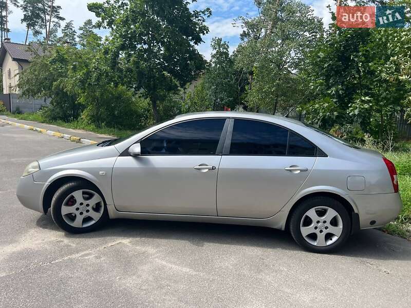 Седан Nissan Primera 2004 в 