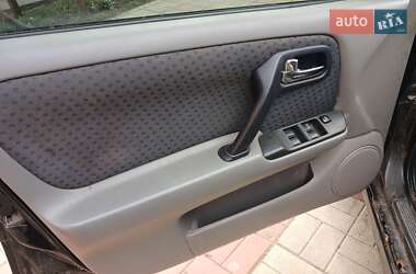 Седан Nissan Primera 2000 в 