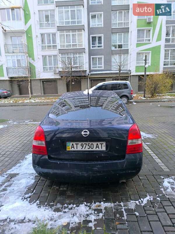 Седан Nissan Primera 2003 в Ивано-Франковске