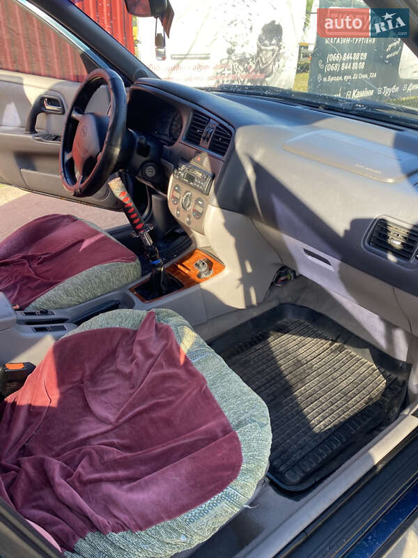 Универсал Nissan Primera 2000 в Бродах