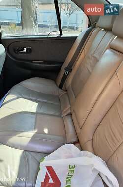 Седан Nissan Primera 1993 в 
