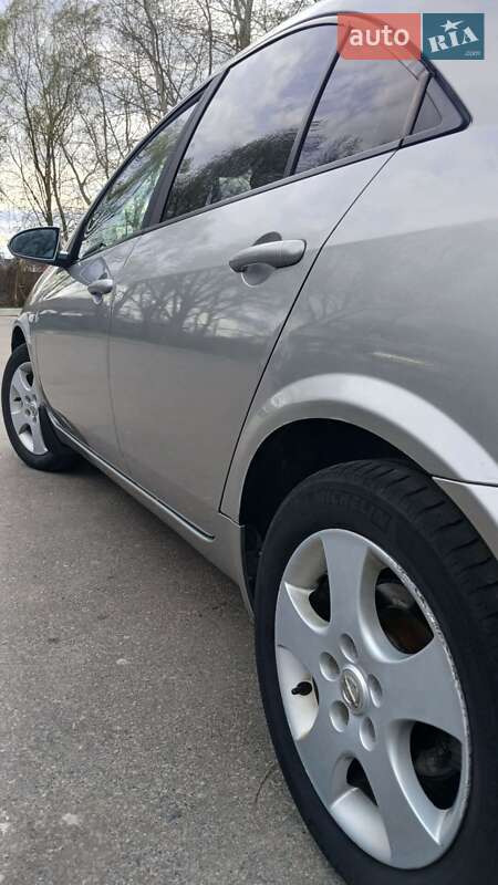 Лифтбек Nissan Primera 2003 в Борисполе