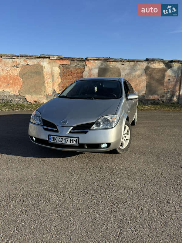 Nissan Primera 2002