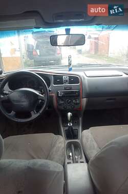 Седан Nissan Primera 2000 в 