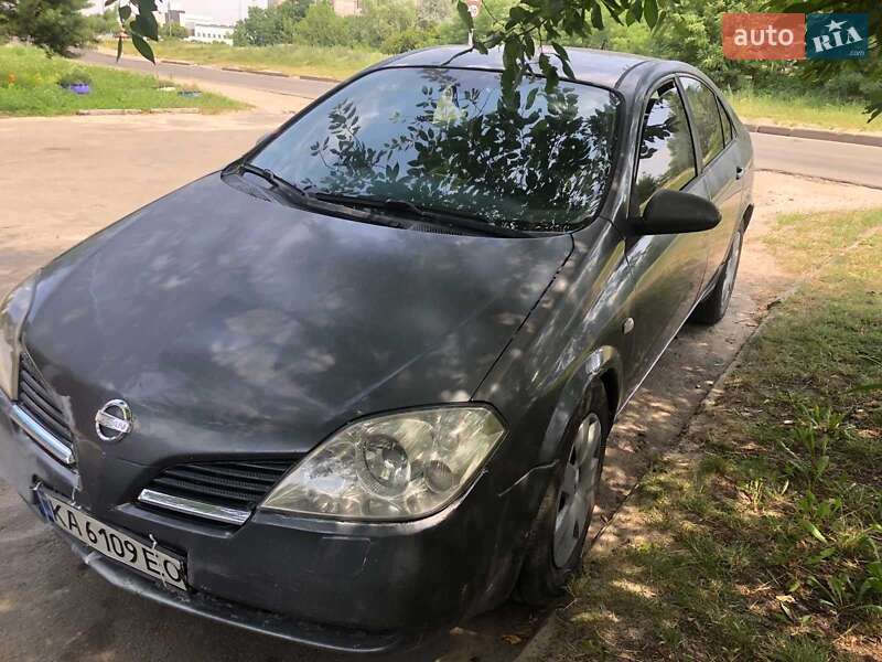 Седан Nissan Primera 2002 в 