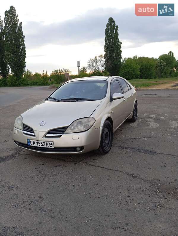 Ліфтбек Nissan Primera 2003 в 