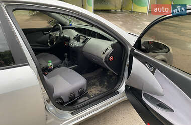 Седан Nissan Primera 2003 в 