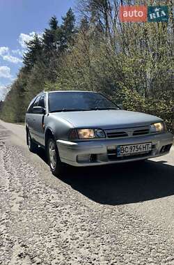 Универсал Nissan Primera 1992 в Самборе