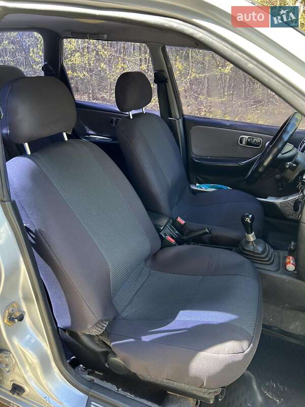 Универсал Nissan Primera 1992 в Самборе