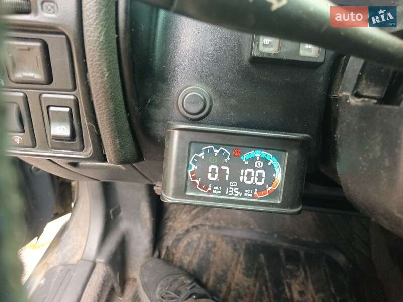 Хэтчбек Nissan Primera 1990 в Белой Церкви