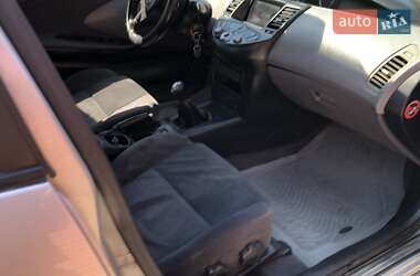 Седан Nissan Primera 2002 в 
