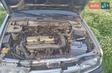 Седан Nissan Primera 1991 в 
