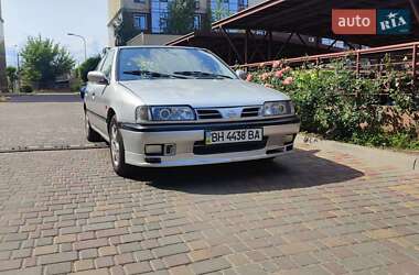 Лифтбек Nissan Primera 1995 в Одессе