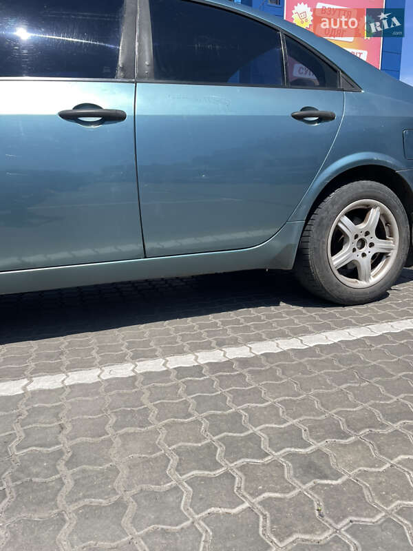 Седан Nissan Primera 2002 в Одесі