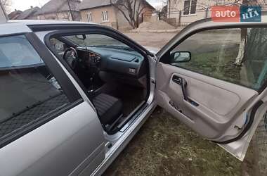 Лифтбек Nissan Primera 2000 в 