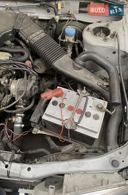 Седан Nissan Primera 1990 в 