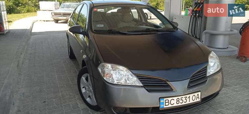Nissan Primera 2002