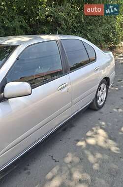 Седан Nissan Primera 1999 в Измаиле