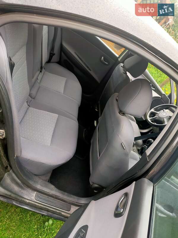 Ліфтбек Nissan Primera 2002 в Києві