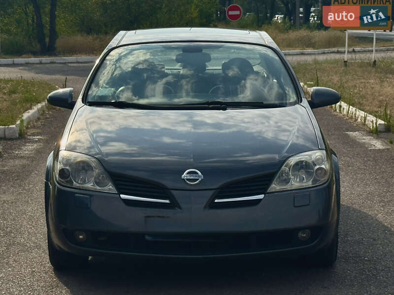Nissan Primera 2004