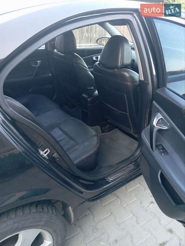 Седан Nissan Primera 2005 в Сумах