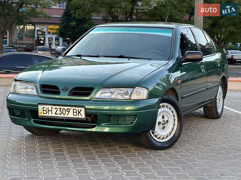 Nissan Primera 1996