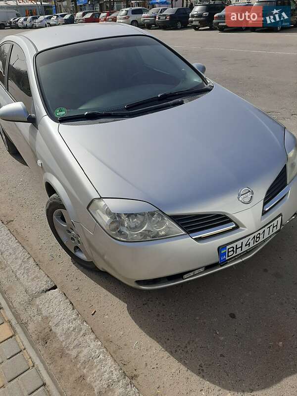 Nissan Primera 2002
