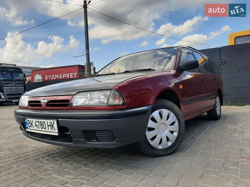 Nissan Primera 1994