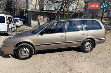 Універсал Nissan Primera 1991 в Тернополі