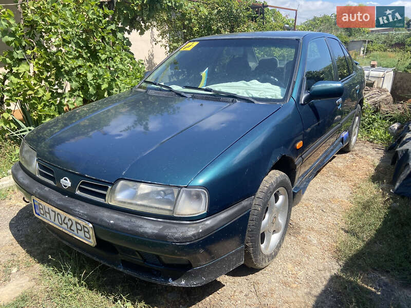 Nissan Primera 1996
