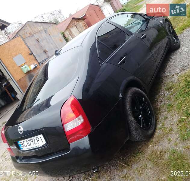 Седан Nissan Primera 2003 в Дрогобичі